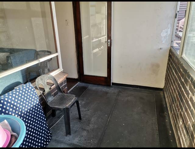 2 BEDROOM FLAT FOR SALE IN SOUTH BEACH